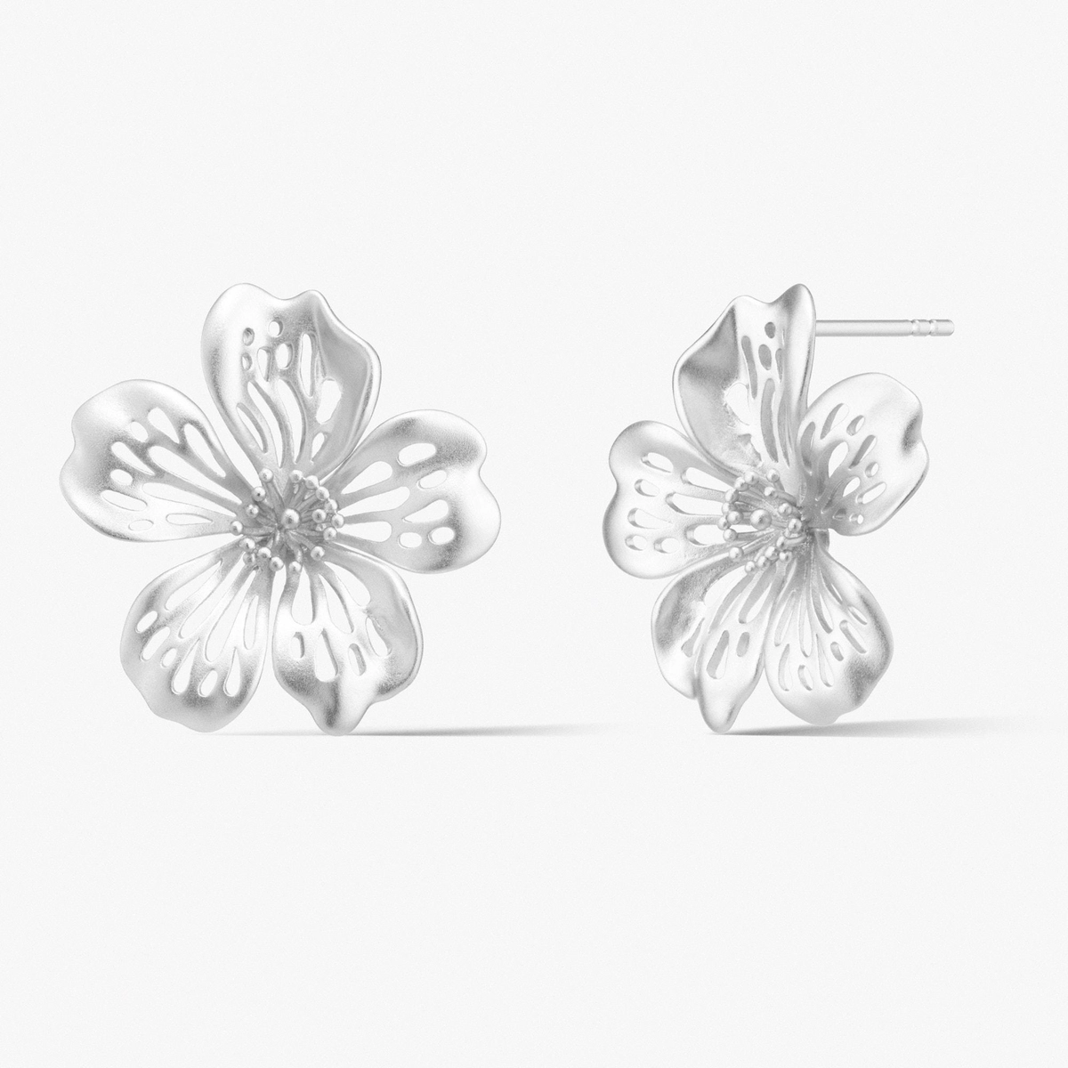 Kolczyki srebrne
<br/> 
 Kwiaty Nocy Wiśnia W.KRUK