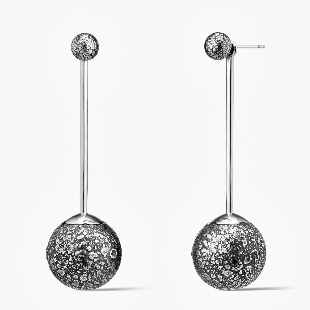 Kolczyki PEŁNIA
<br/> 
NOSOWSKA x W.KRUK W.KRUK