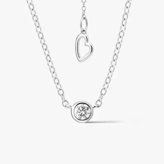 Naszyjnik srebrny z diamentem laboratoryjnym 
<br/>
Czułość W.KRUK