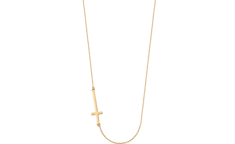 Minimalistyczna biżuteria – jakie trendy rządzą  w sezonie wiosna-lato?
