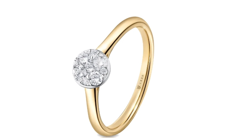 Jak wyczyścić pierścionek z diamentem?