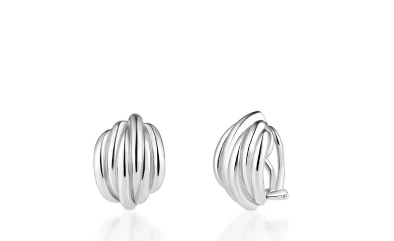 Najmodniejsze eleganckie klipsy do uszu