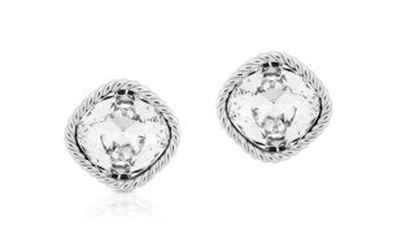 Piękne i efektowne klipsy do uszu dla każdej kobiety