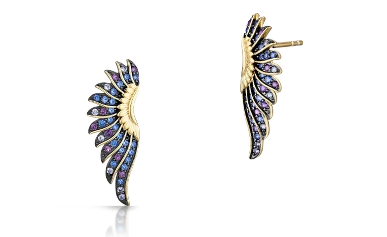 Jakie kolczyki do rozpuszczonych włosów?