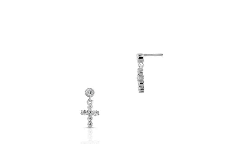 Kolczyki krzyże stylizacje