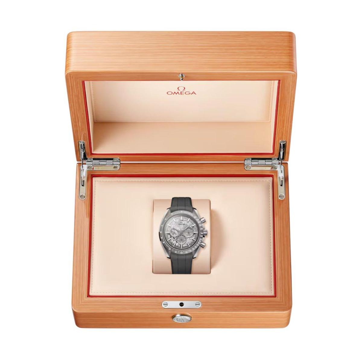 ZEGAREK OMEGA SPEEDMASTER DARK SIDE OF THE MOON
