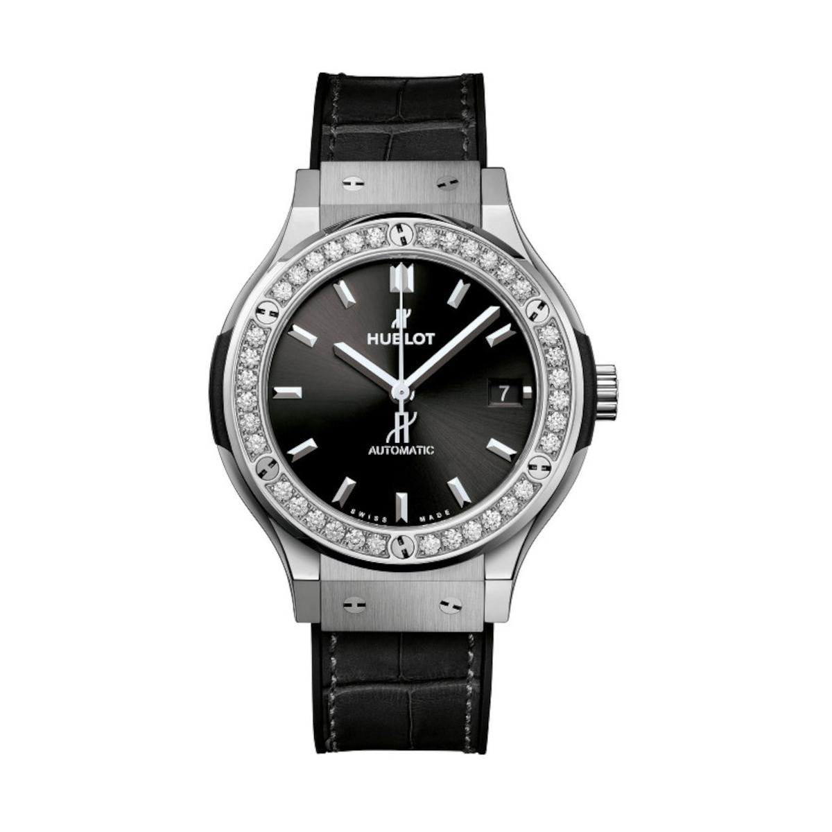 ZEGAREK HUBLOT CLASSIC FUSION TITANIUM DIAMONDS