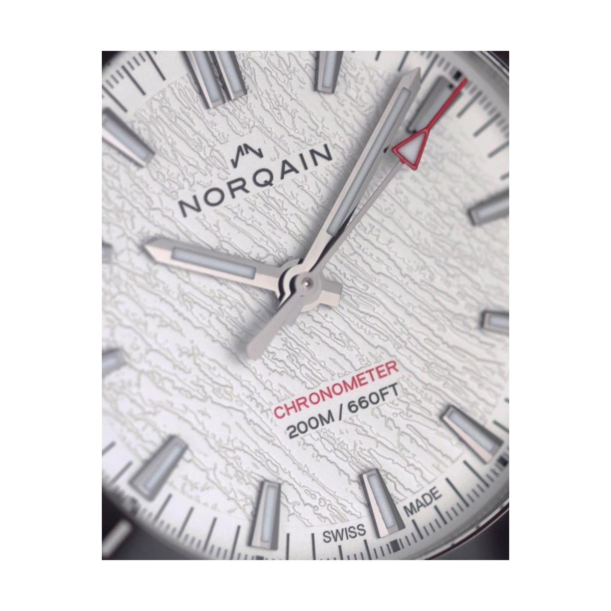 ZEGAREK NORQAIN NEVEREST GLACIER