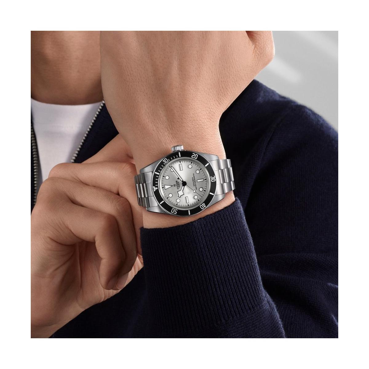 TUDOR BLACK BAY 68