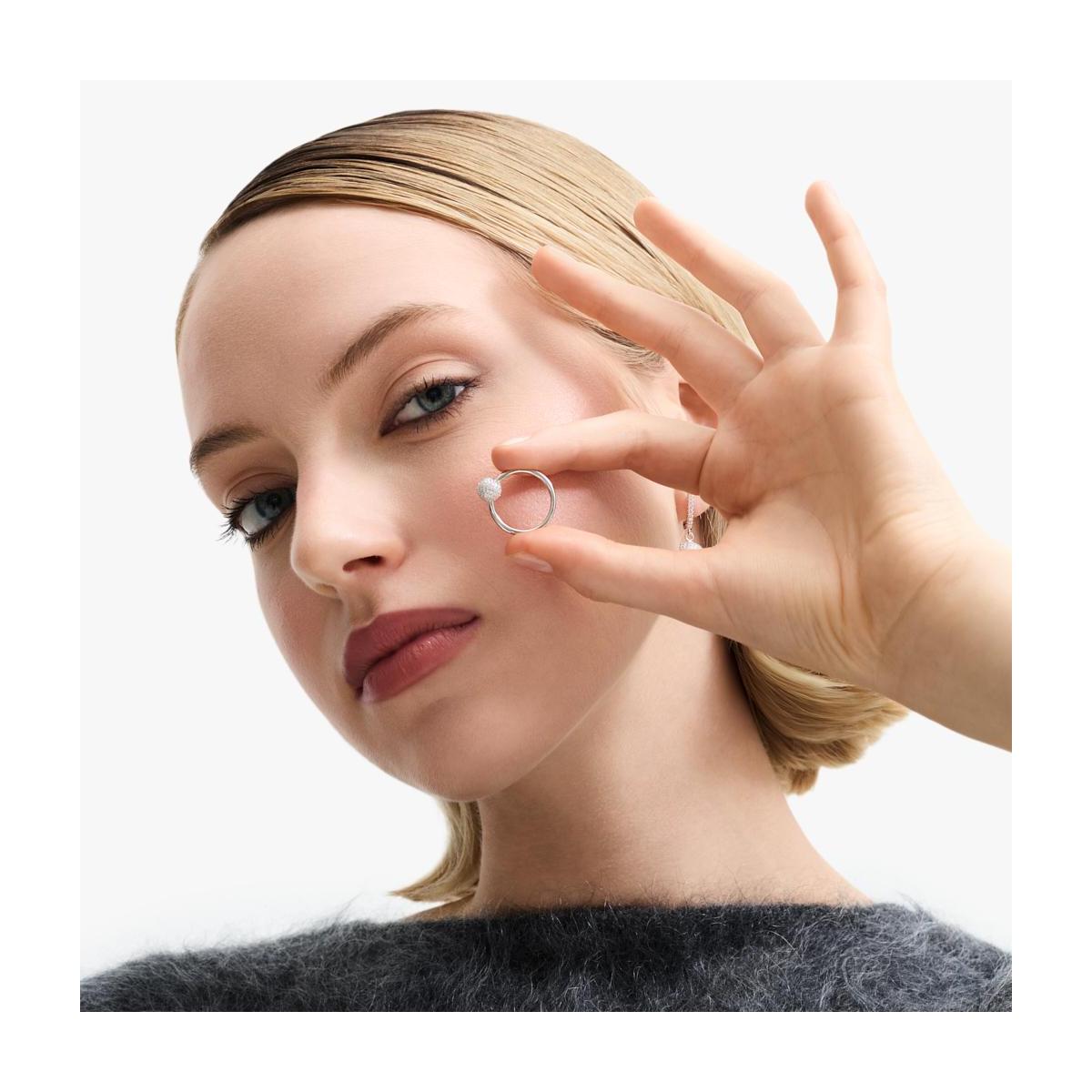 Pierścionek srebrny z cyrkoniami