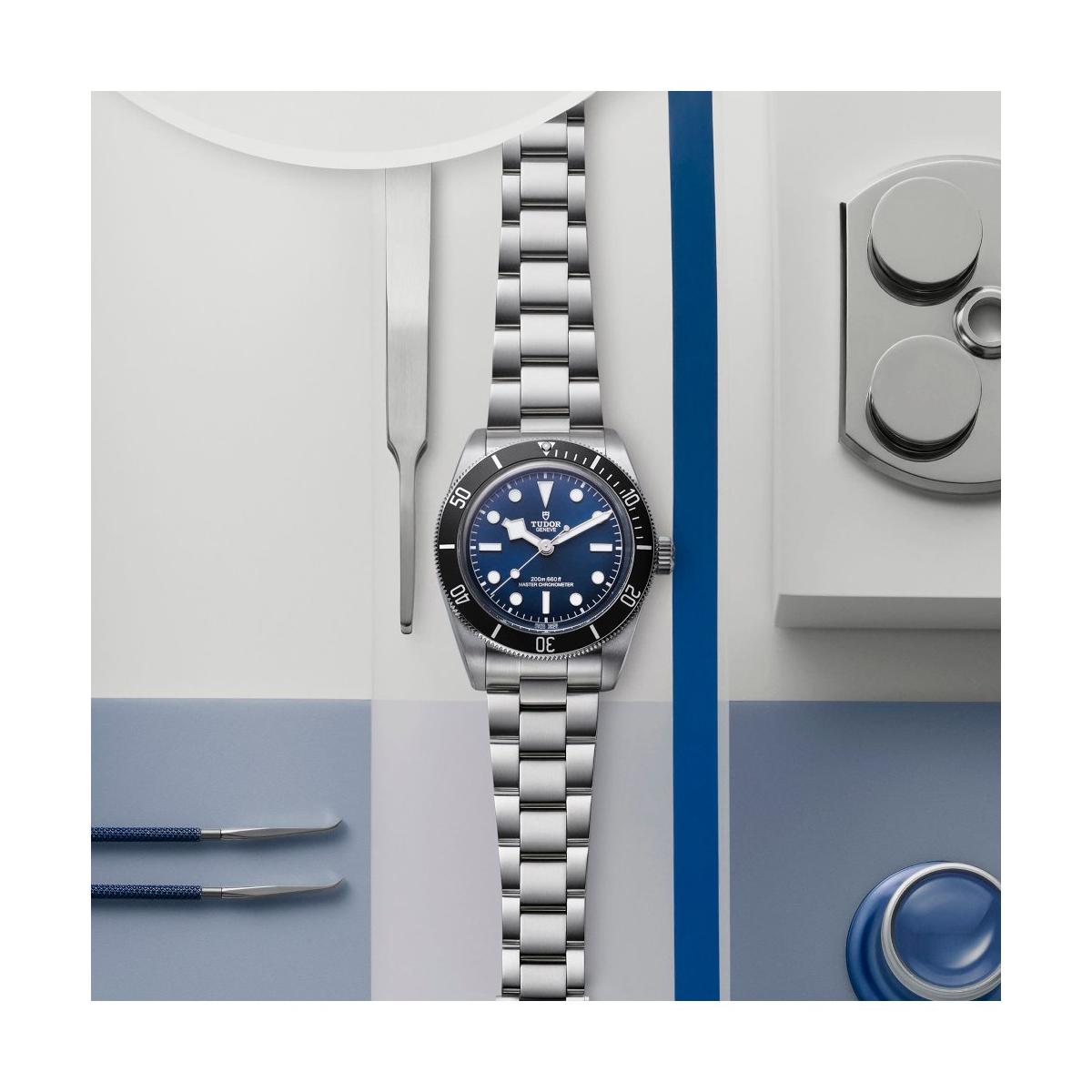 TUDOR BLACK BAY 68