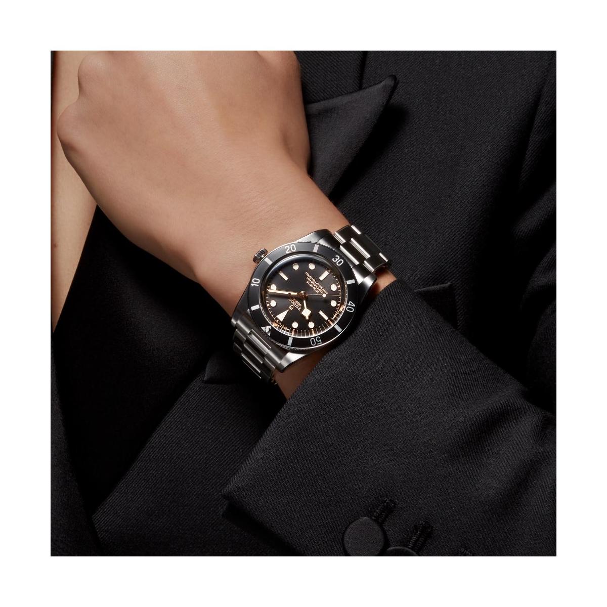 TUDOR BLACK BAY 54