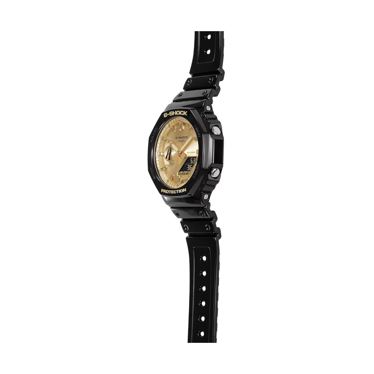 ZEGAREK G-SHOCK CARBON CORE GUARD