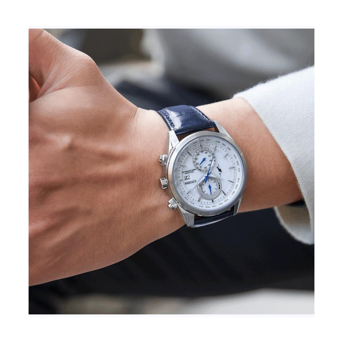 ZEGAREK CITIZEN RADIO CONTROLLED CHRONOGRAPH