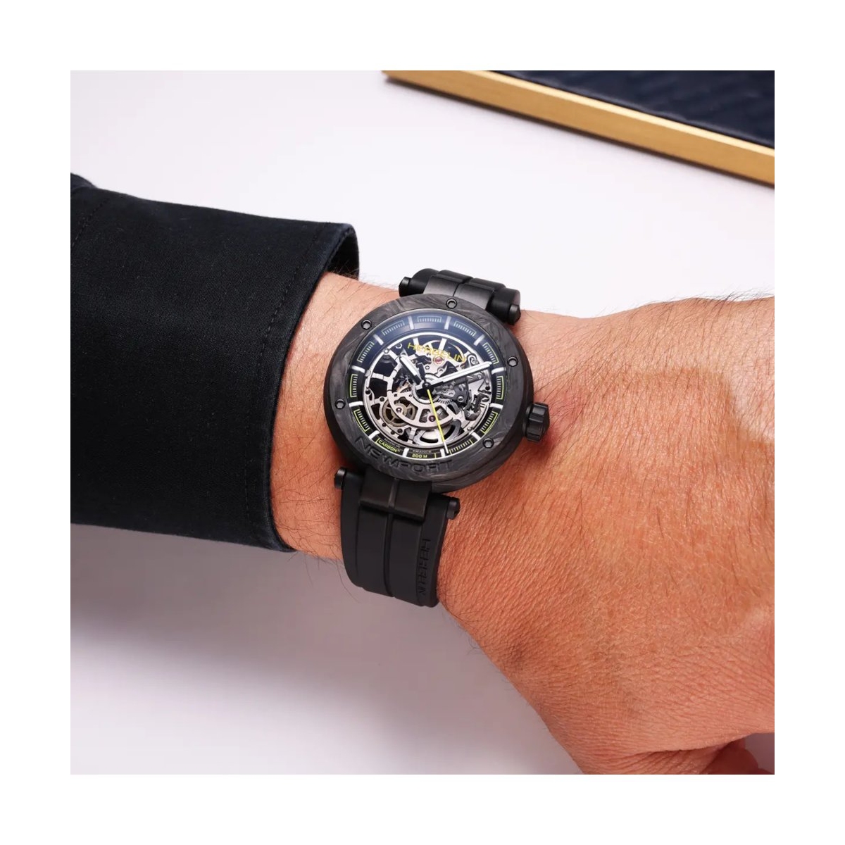 ZEGAREK HERBELIN NEWPORT CARBON TITANIUM AUTOMATIC SKELETON