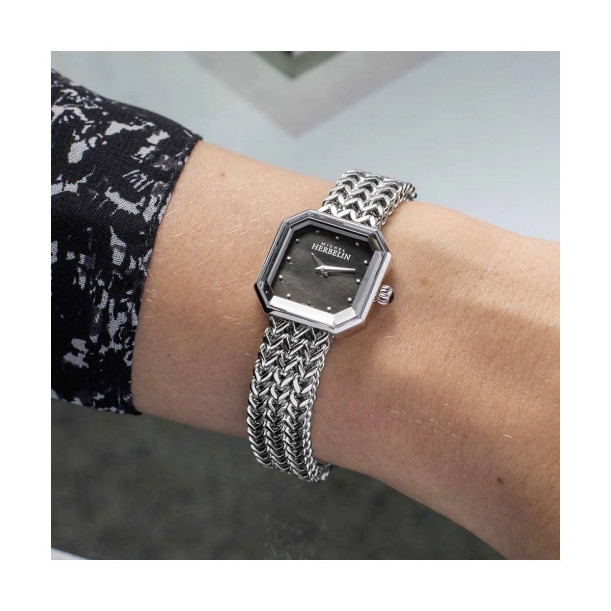 ZEGAREK HERBELIN OCTOGONE
