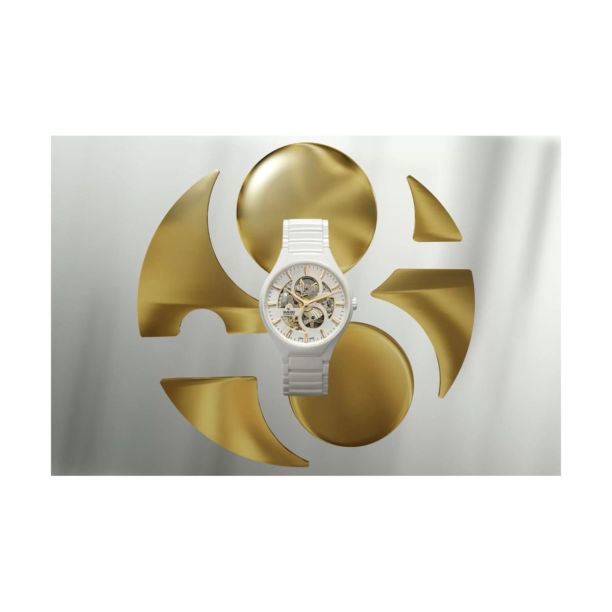 ZEGAREK RADO True Round Automatic Open Heart