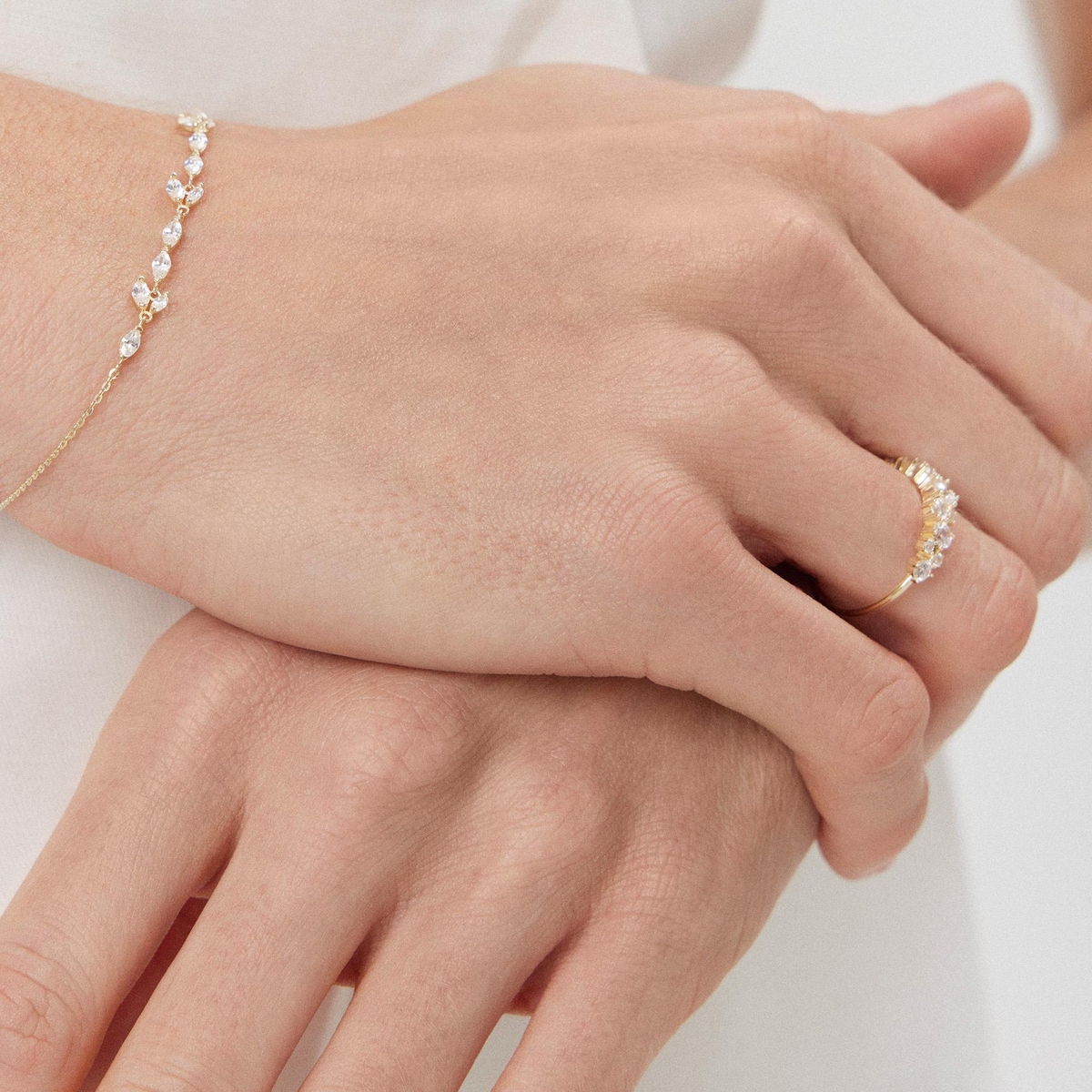 Bransoleta złota z cyrkoniami Ceremonials