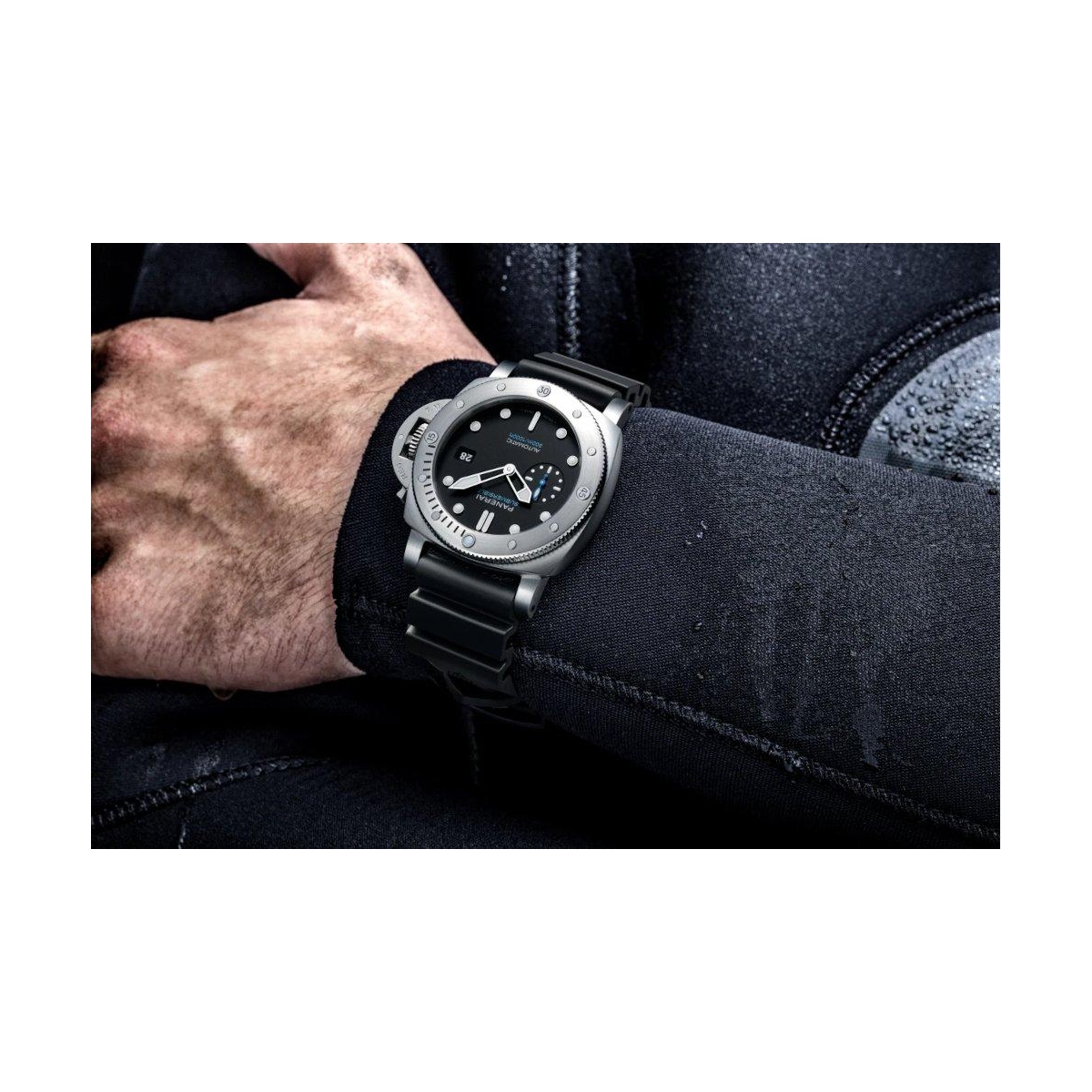 ZEGAREK PANERAI SUBMERSIBLE