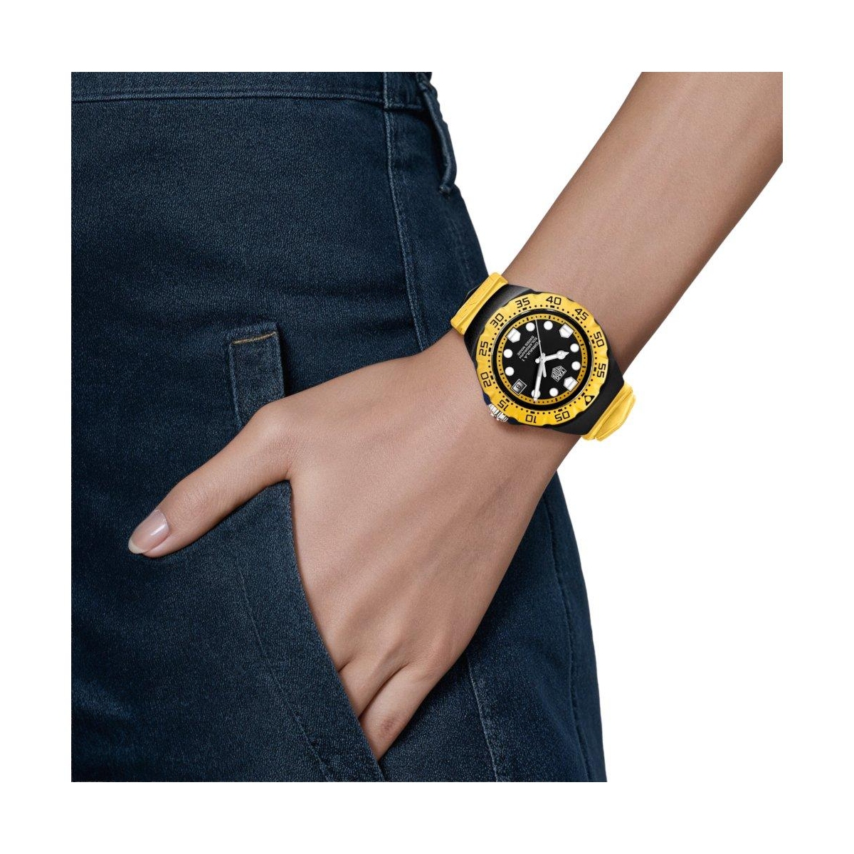 ZEGAREK TAG HEUER FORMULA 1 SOLARGRAPH LIMITED EDITION