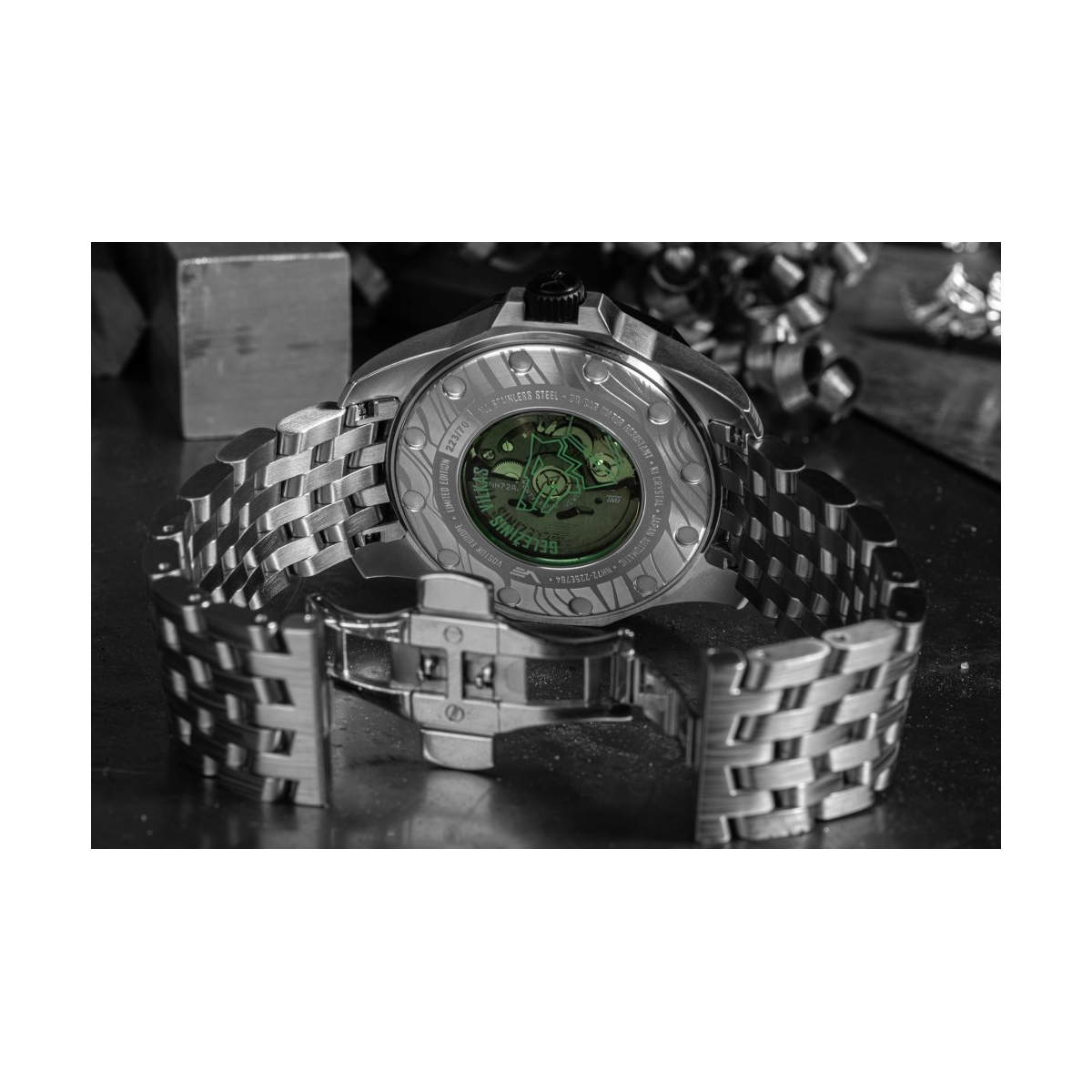 ZEGAREK VOSTOK EUROPE GELEŽINIS VILKAS "IRON WOLF" LIMITED EDITION