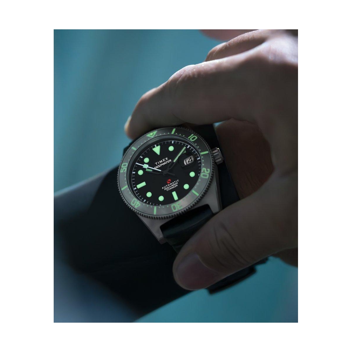 ZEGAREK TIMEX DEEPWATER REEF 200 TITANIUM AUTOMATIC