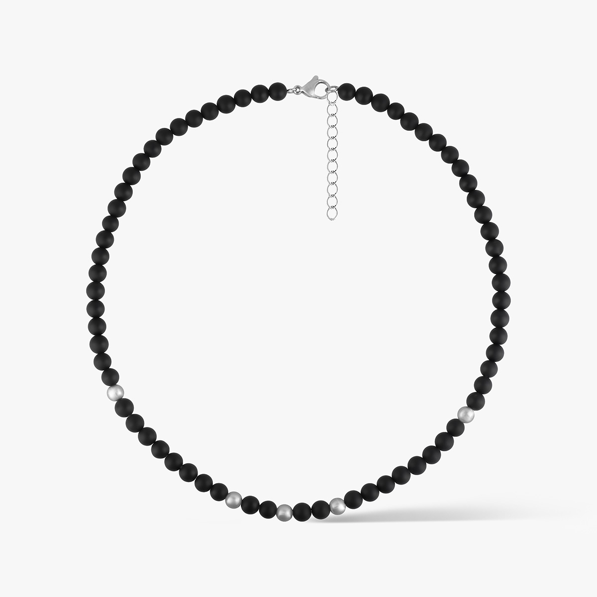 Naszyjnik stalowy z onyksami