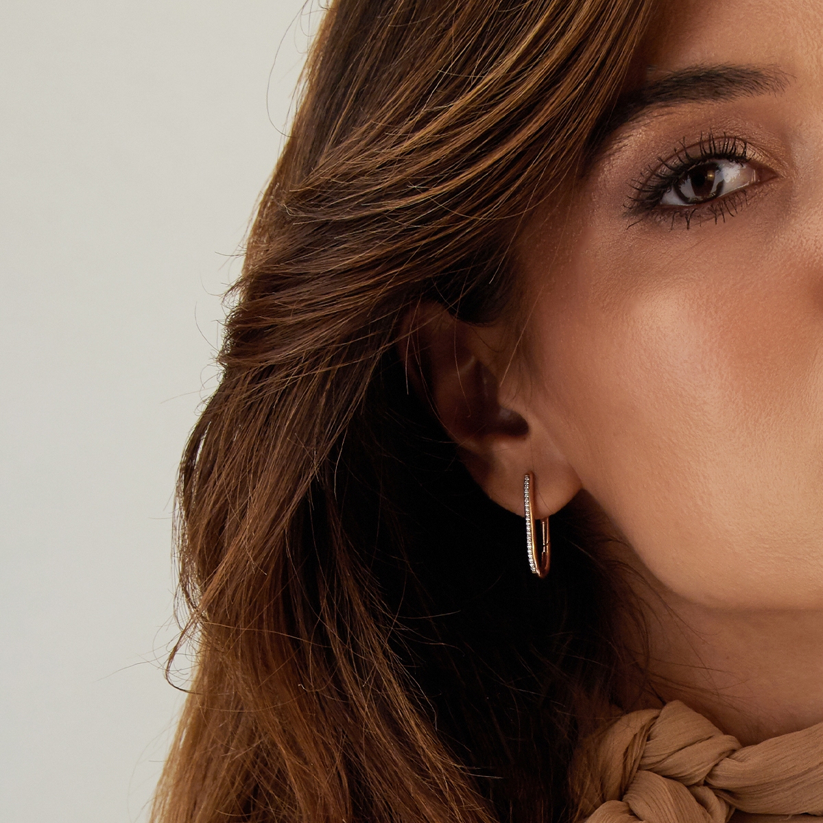 Kolczyki różowe złoto Nanis