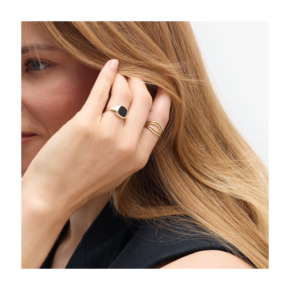 Sygnet złoty z onyksem