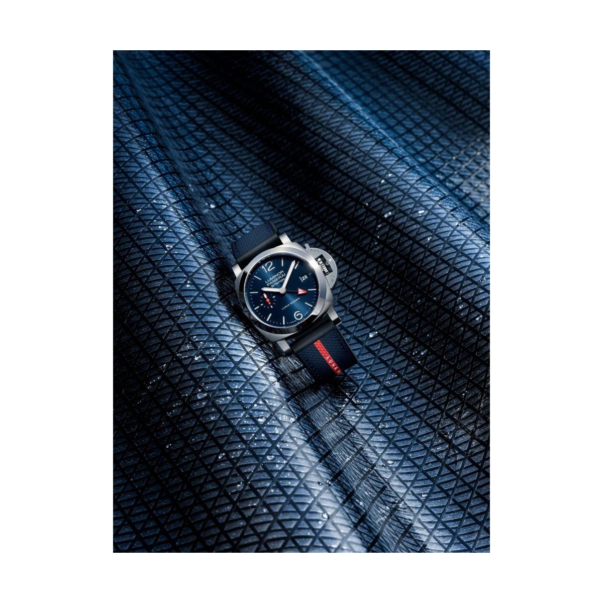 ZEGAREK PANERAI LUMINOR LUNA ROSSA GMT