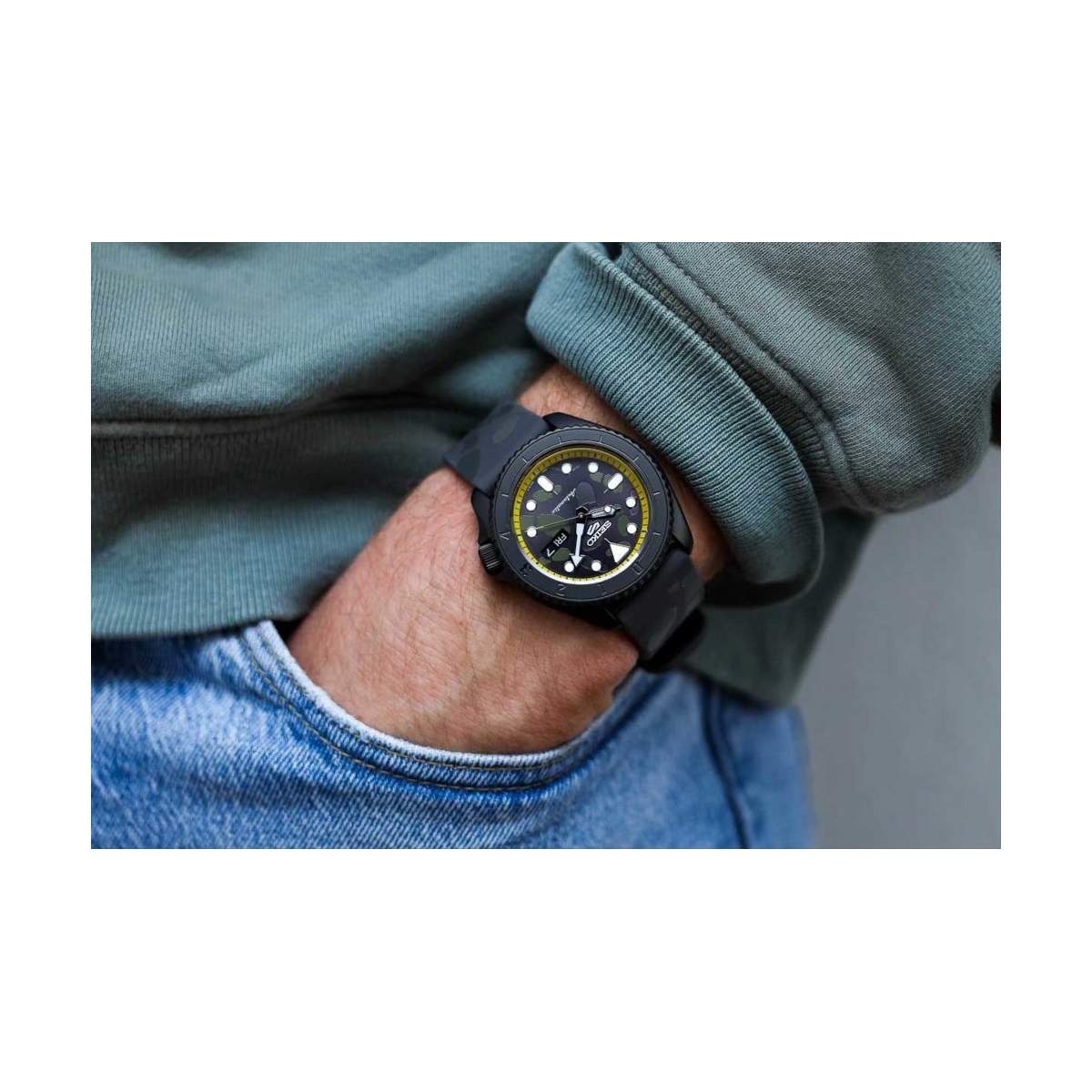 ZEGAREK SEIKO 5 SPORTS ONE PIECE SANJI LIMITED EDITION