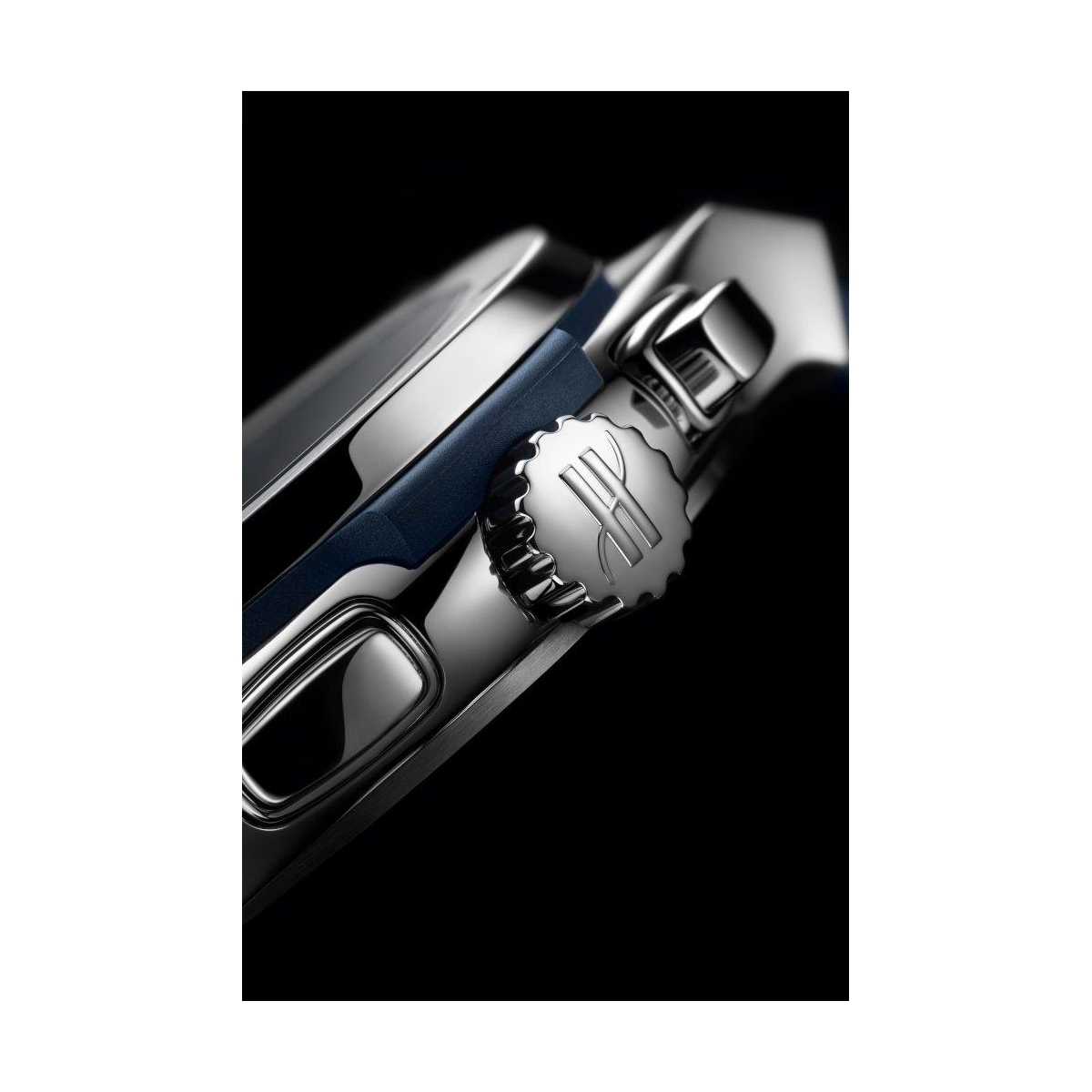 ZEGAREK HUBLOT CLASSIC FUSION CHRONOGRAPH TITANIUM BLUE