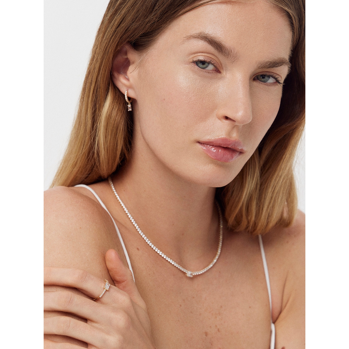 Naszyjnik złoty z cyrkoniami Ceremonials