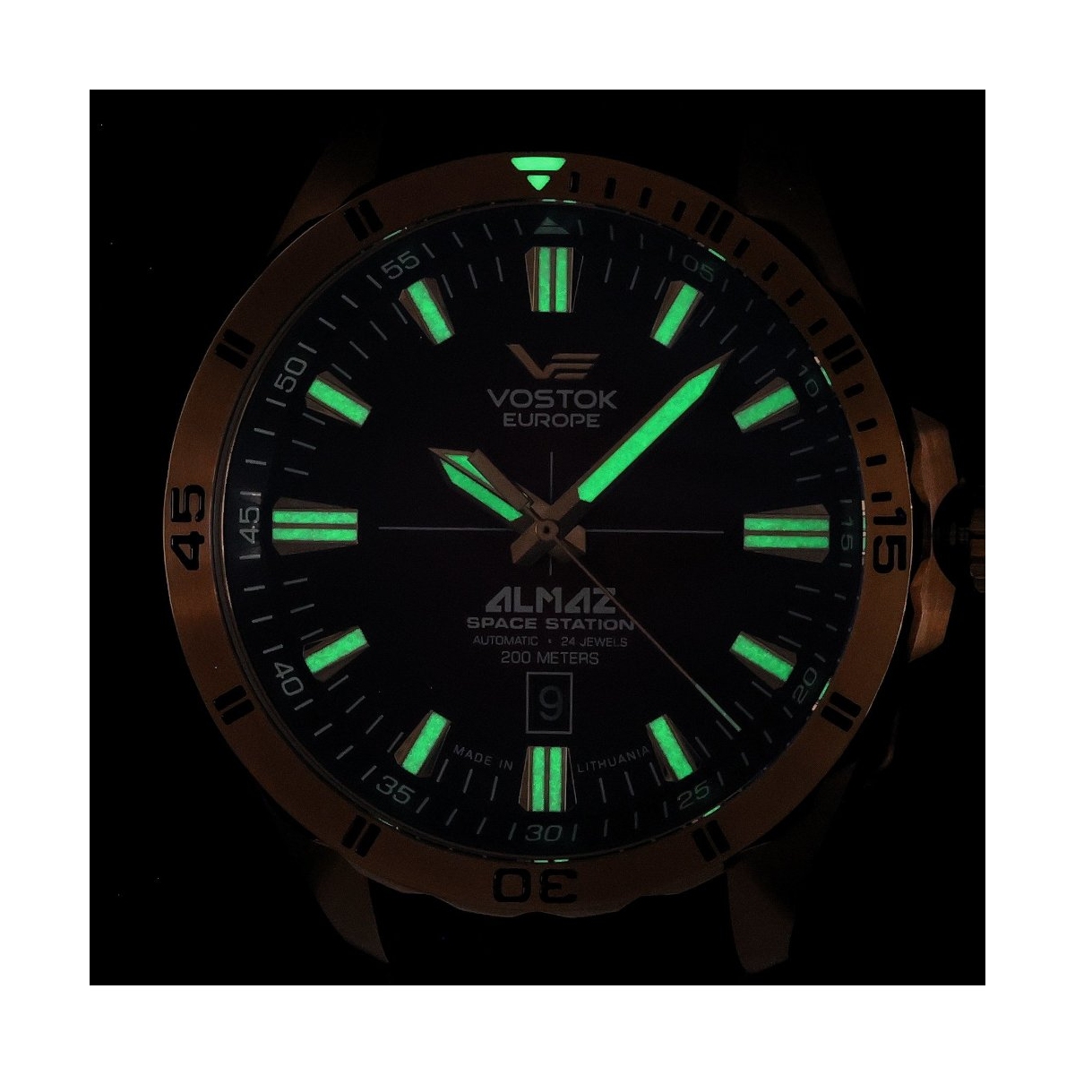 ZEGAREK VOSTOK EUROPE ALMAZ SPACE STATION AUTOMATIC