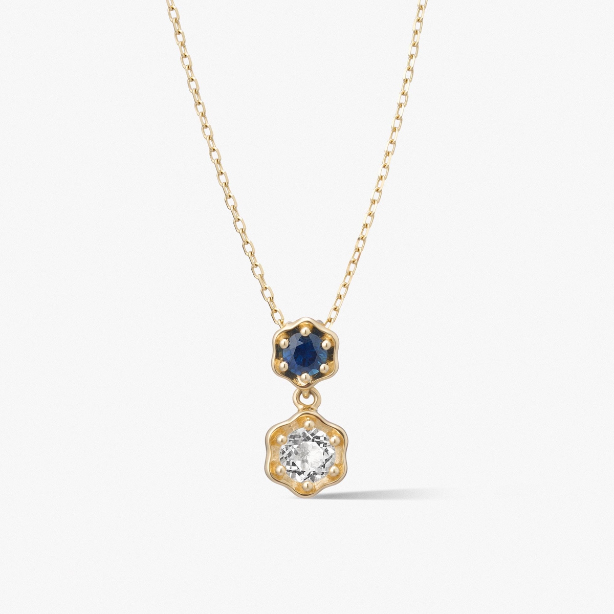 Wisiorek złoty Kwiaty Nocy Borówka