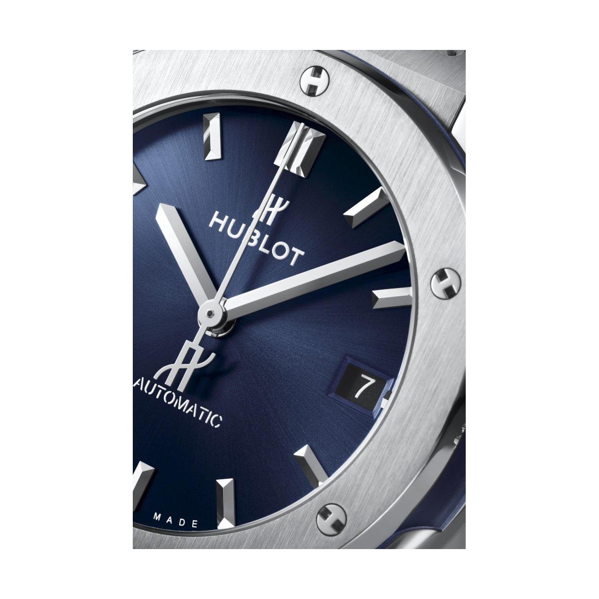 ZEGAREK HUBLOT CLASSIC FUSION TITANIUM BLUE