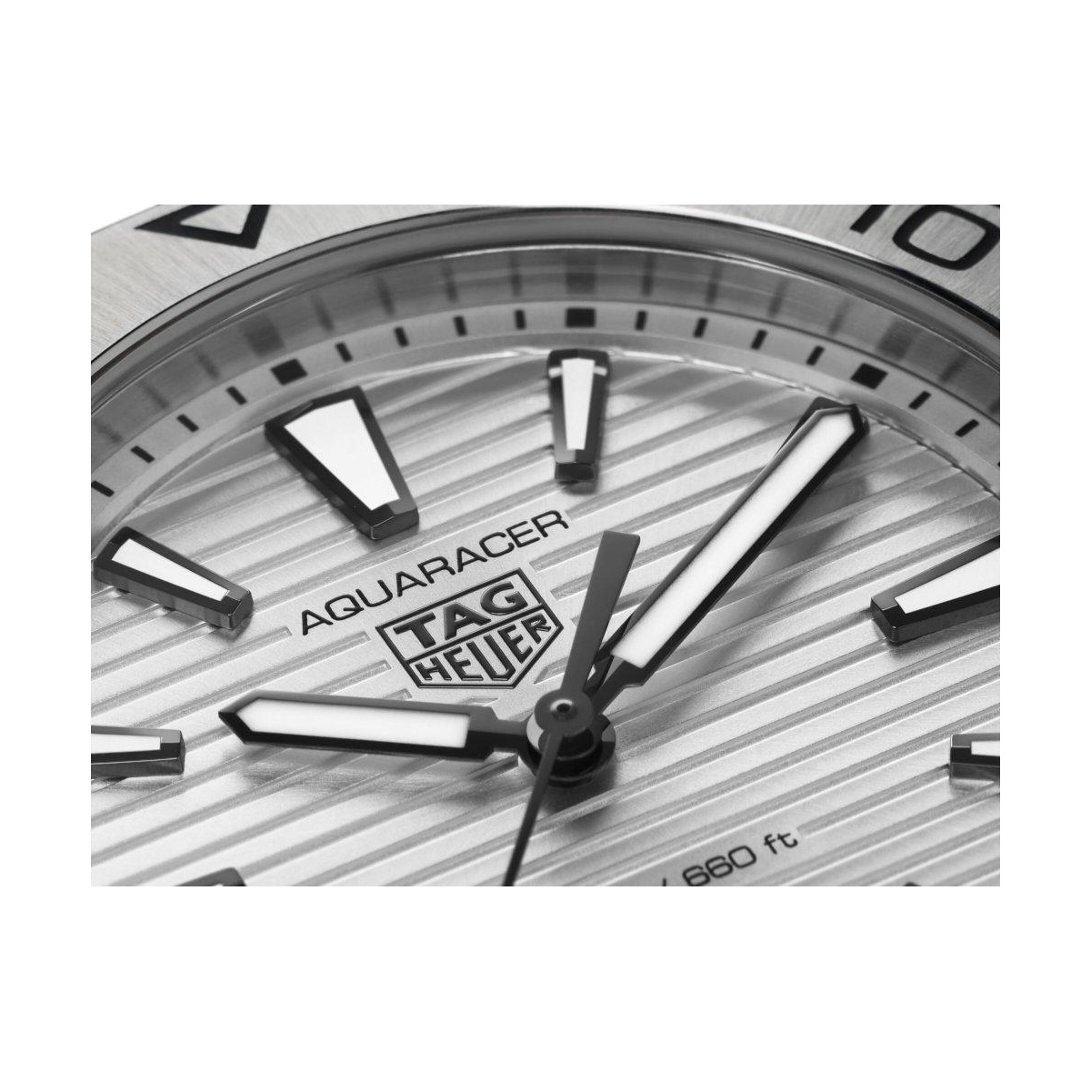 ZEGAREK TAG HEUER AQUARACER PROFESSIONAL 200