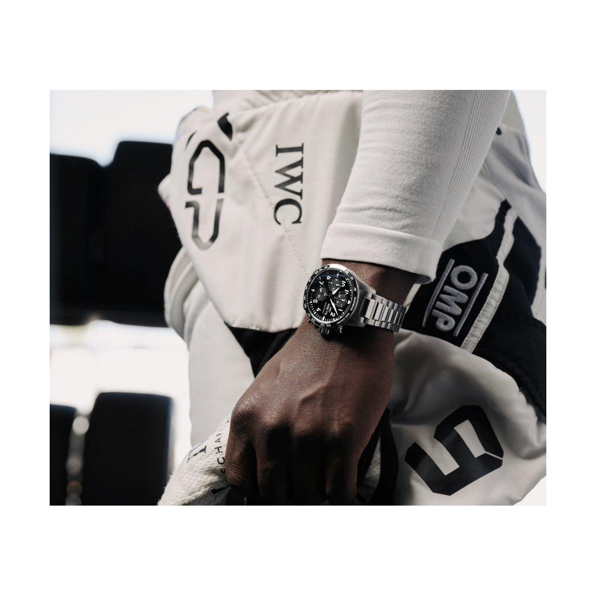 ZEGAREK IWC SCHAFFHAUSEN PILOT'S PERFORMANCE CHRONOGRAPH 41 AMG