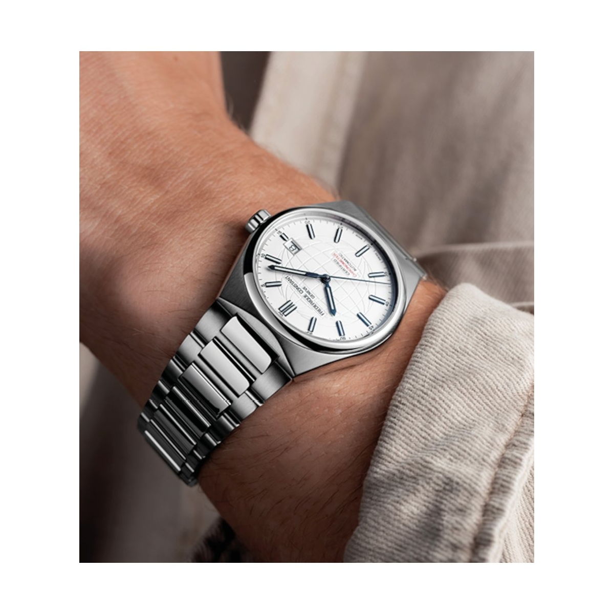 ZEGAREK FREDERIQUE CONSTANT HIGHLIFE AUTOMATIC COSC