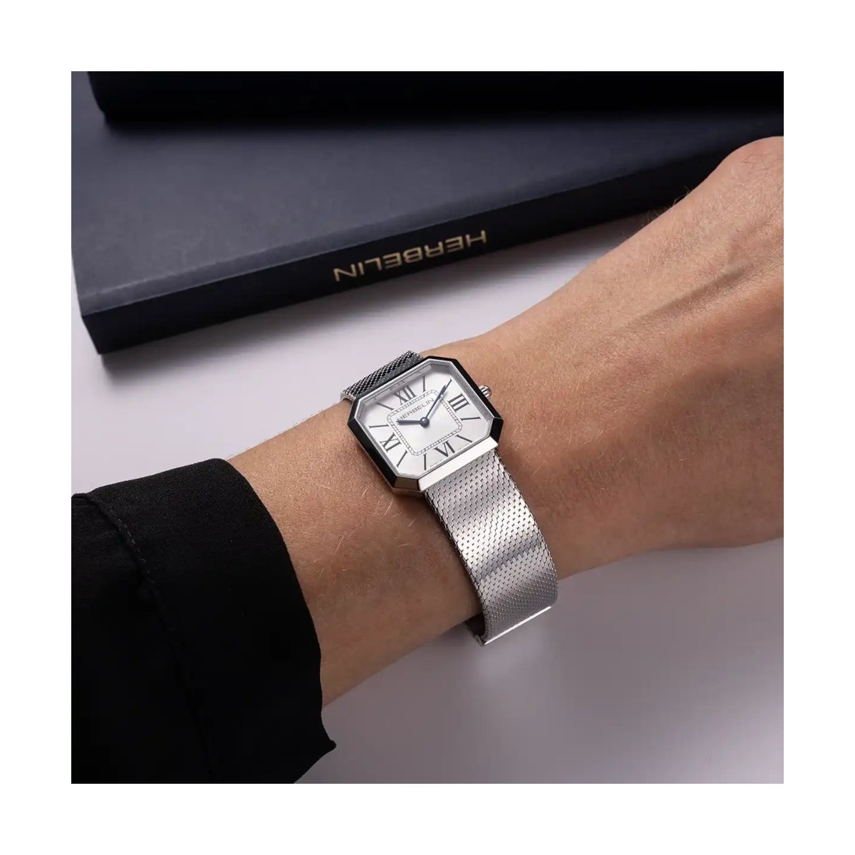 ZEGAREK HERBELIN OCTOGONE