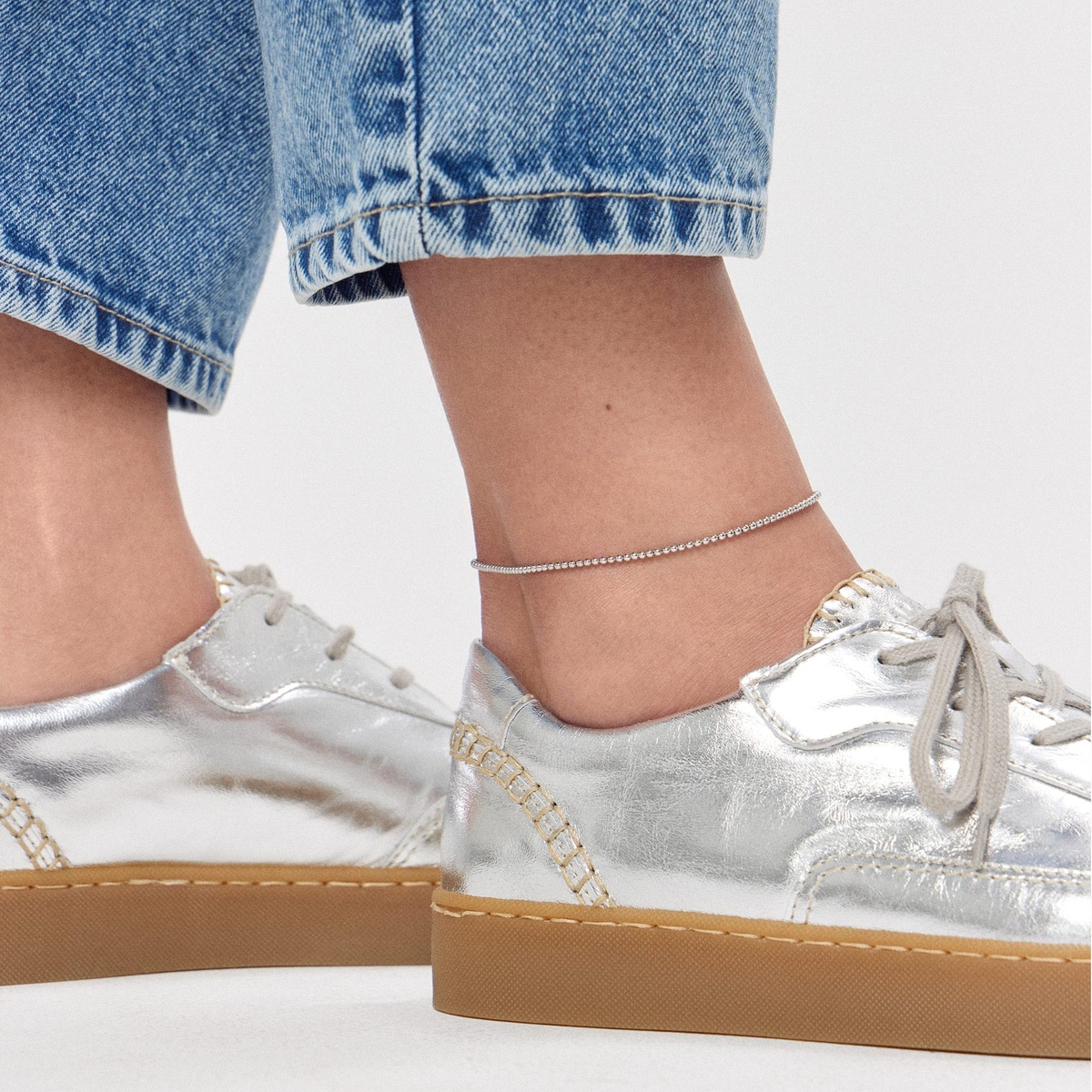 Bransoleta srebrna na nogę