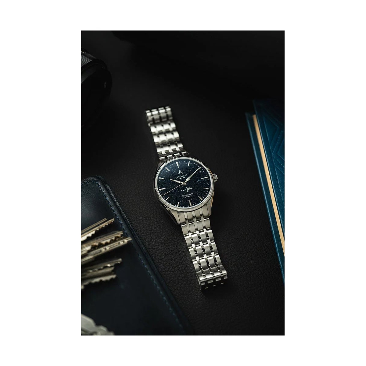 ZEGAREK ATLANTIC WORLDMASTER MOONPHASE AUTOMATIC