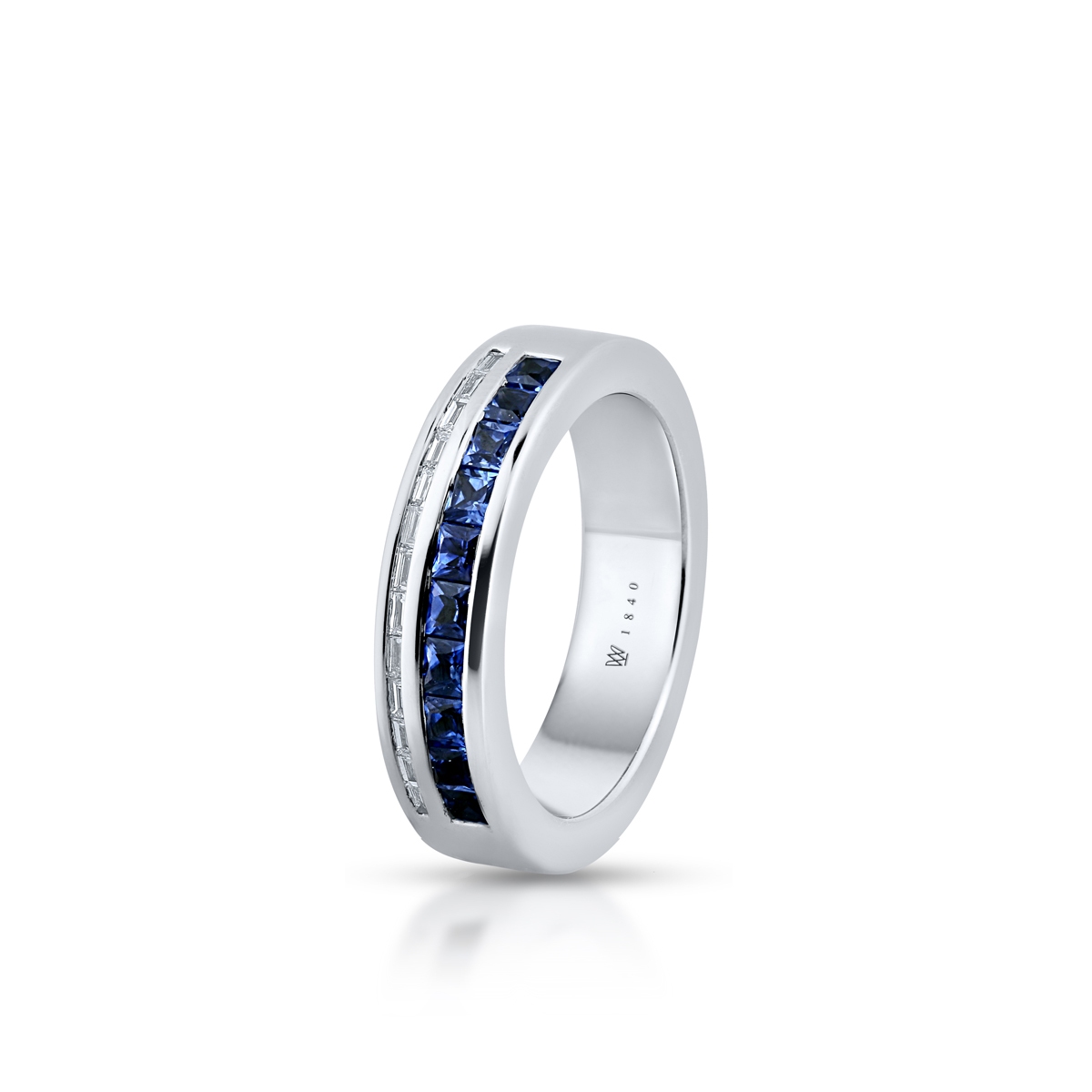 Pierścionek białe złoto z diamentami i szafirami