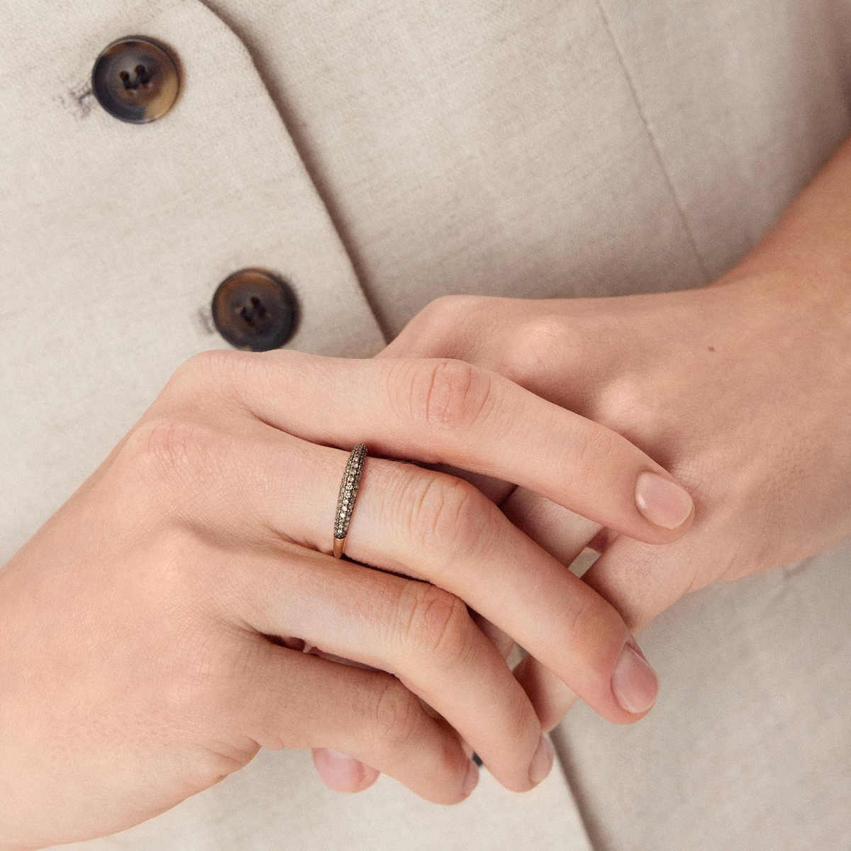 Pierścionek złoty z brązowymi diamentami Karmelowa