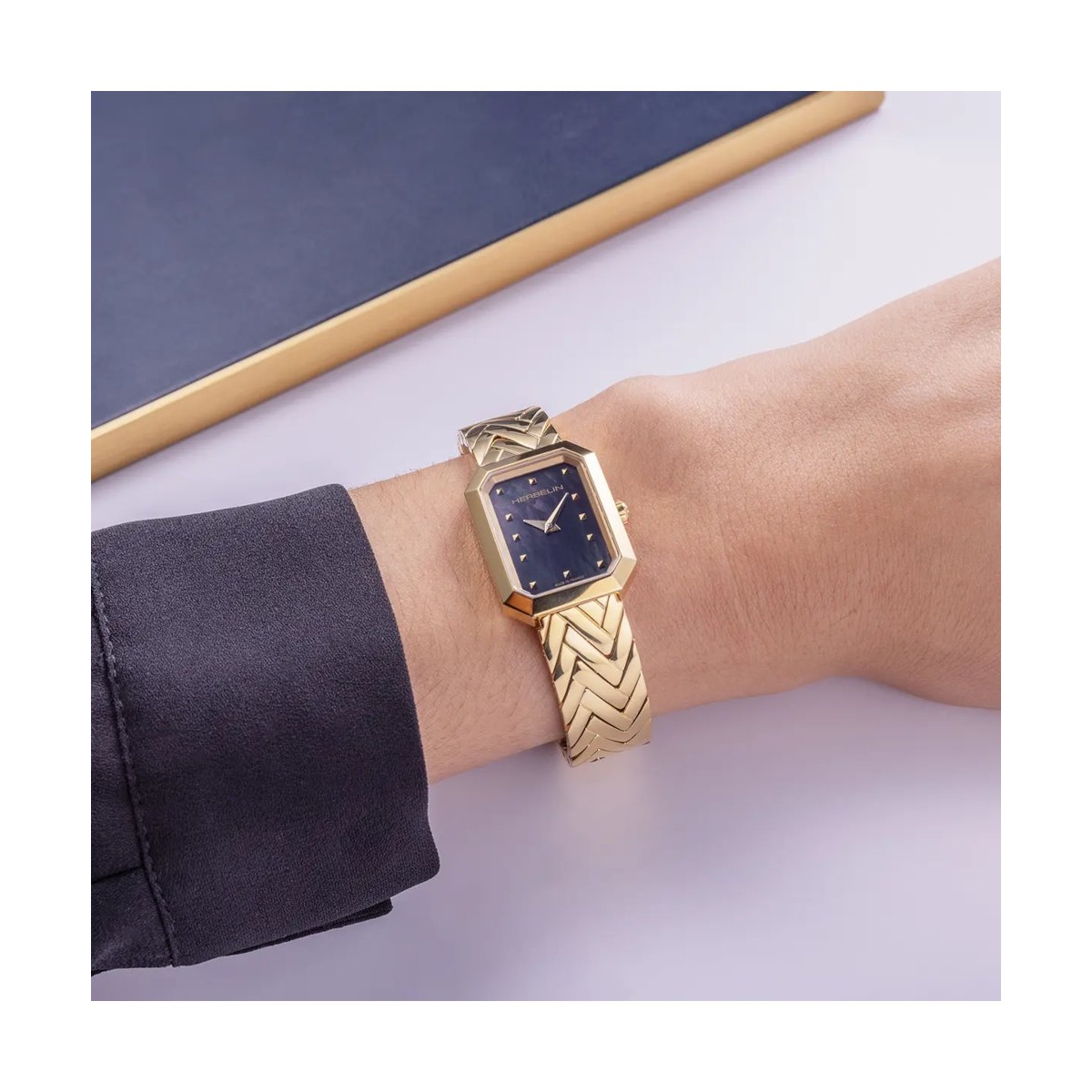 ZEGAREK HERBELIN OCTOGONE