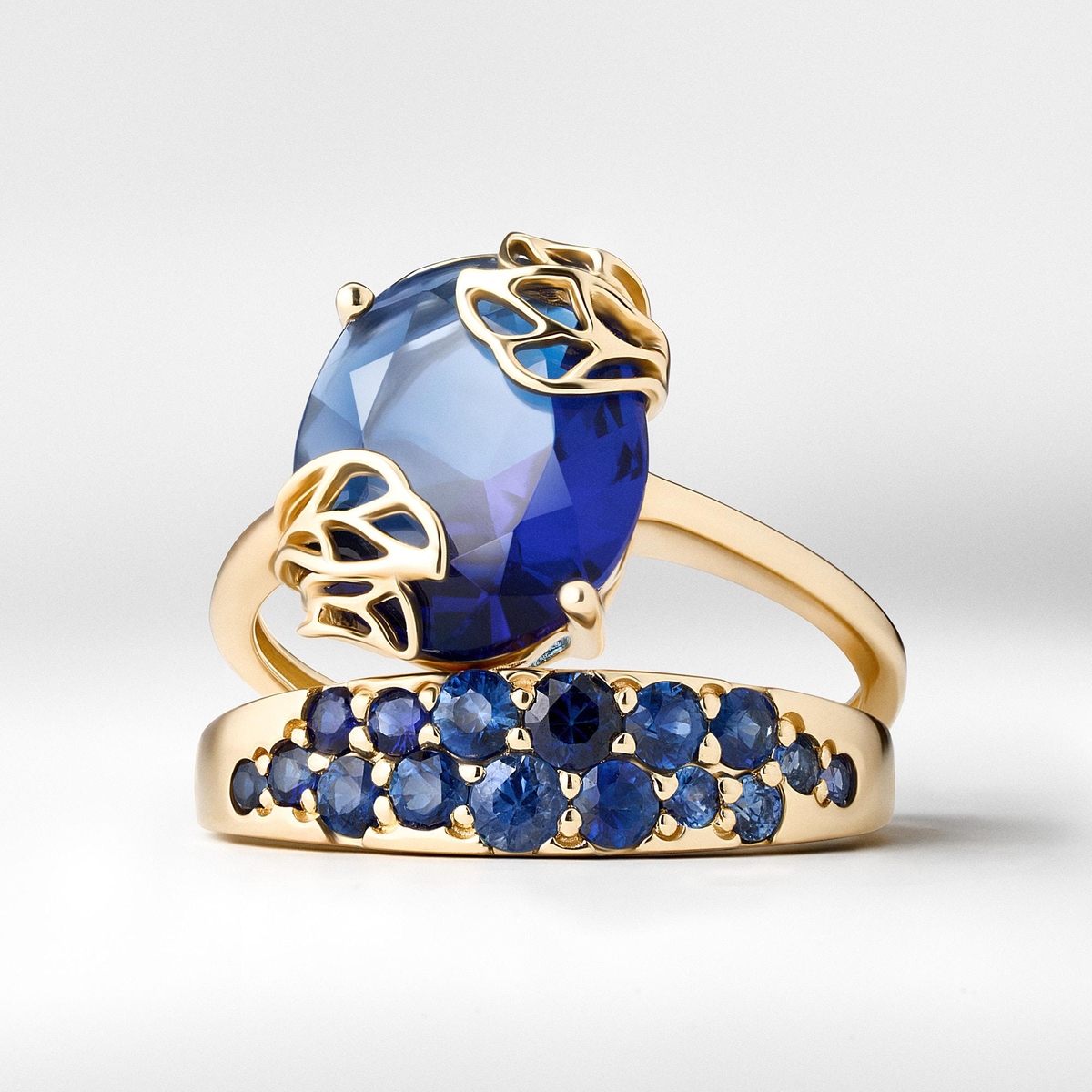 Pierścionek złoty Kwiaty Nocy Borówka