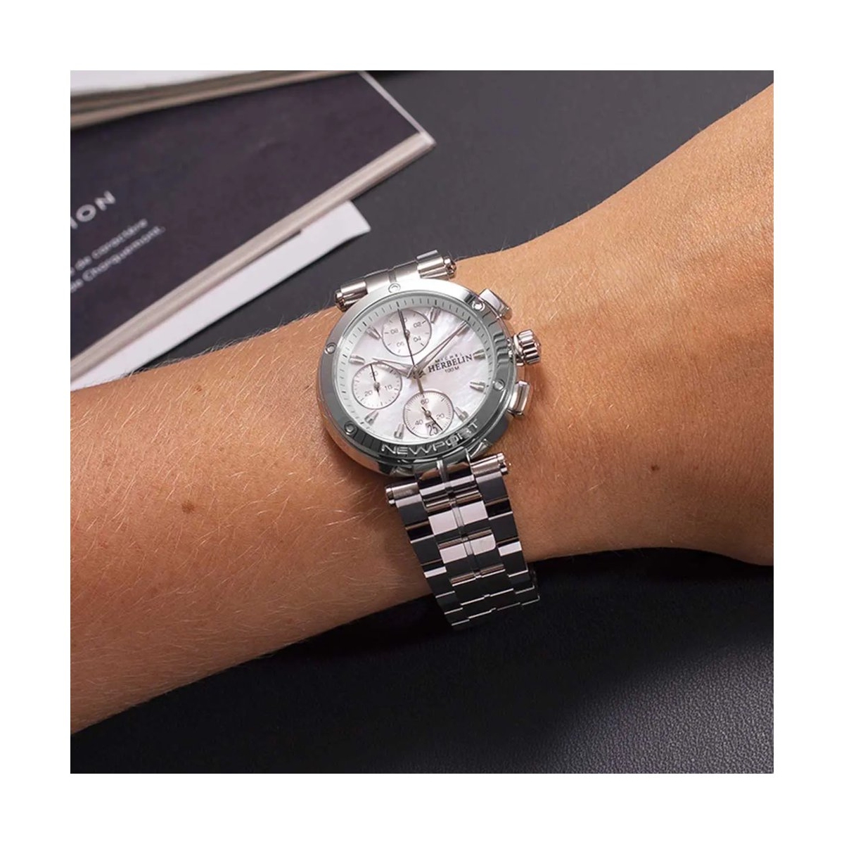 ZEGAREK HERBELIN NEWPORT CHRONOGRAPH