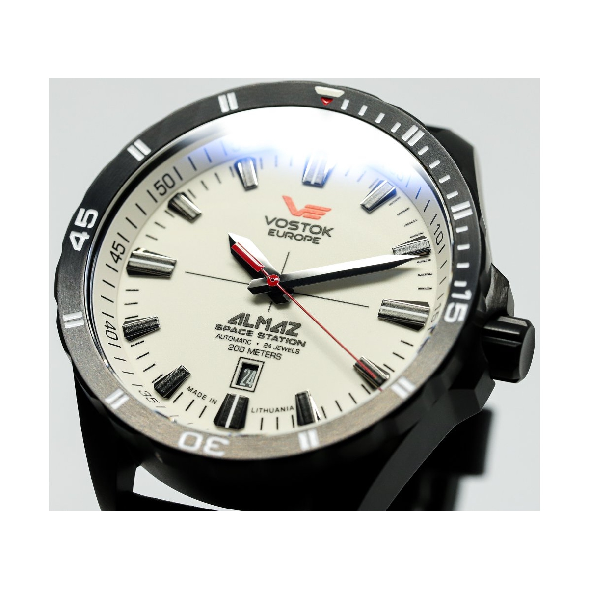 ZEGAREK VOSTOK EUROPE ALMAZ SPACE STATION AUTOMATIC