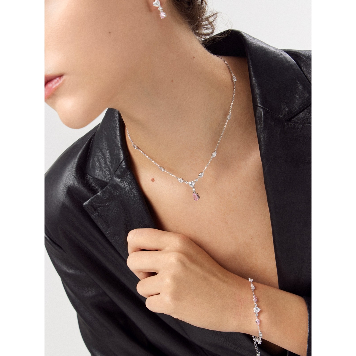 Bransoleta srebrna z cyrkoniami Ceremonials