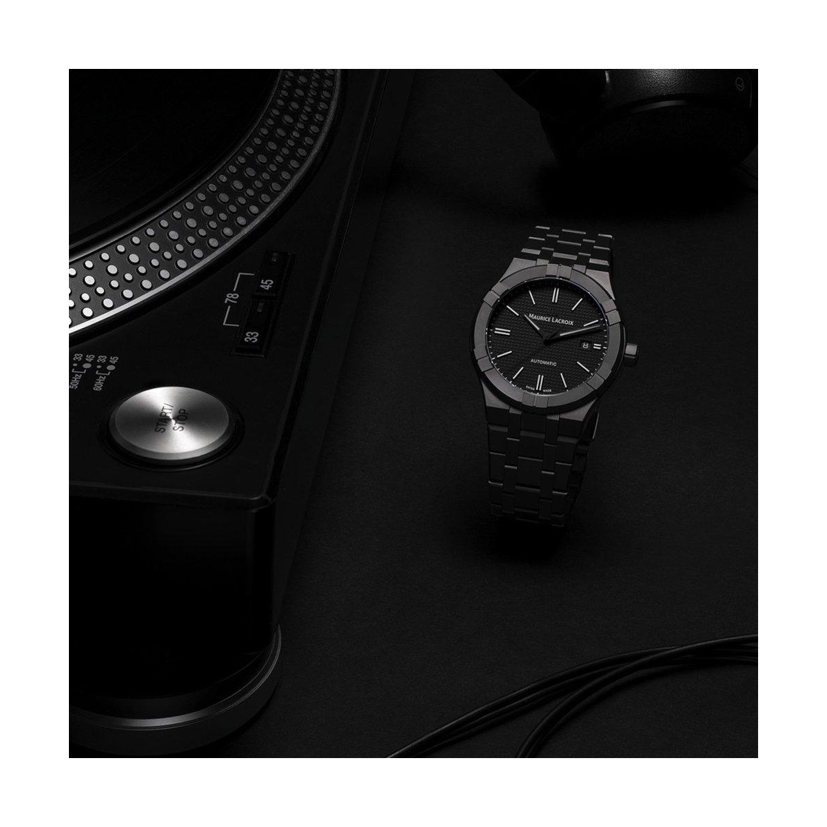 ZEGAREK MAURICE LACROIX AIKON AUTOMATIC